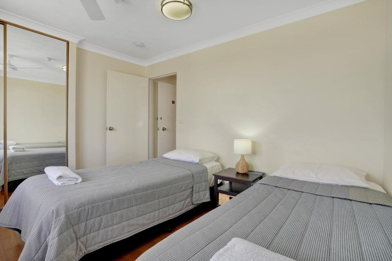 Beach Palms Holiday Apartments Gold Coast Bagian luar foto