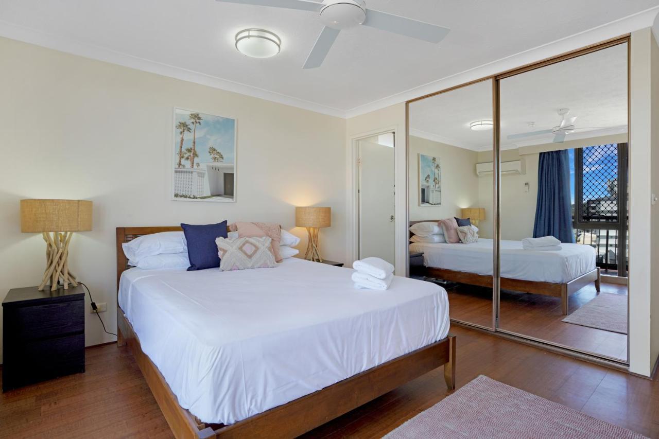 Beach Palms Holiday Apartments Gold Coast Bagian luar foto